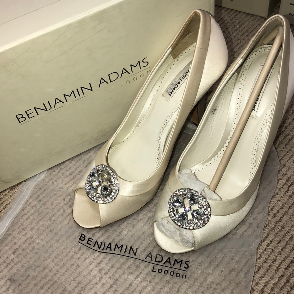 Benjamin Adams Bridal Heel - Picture 2 of 7